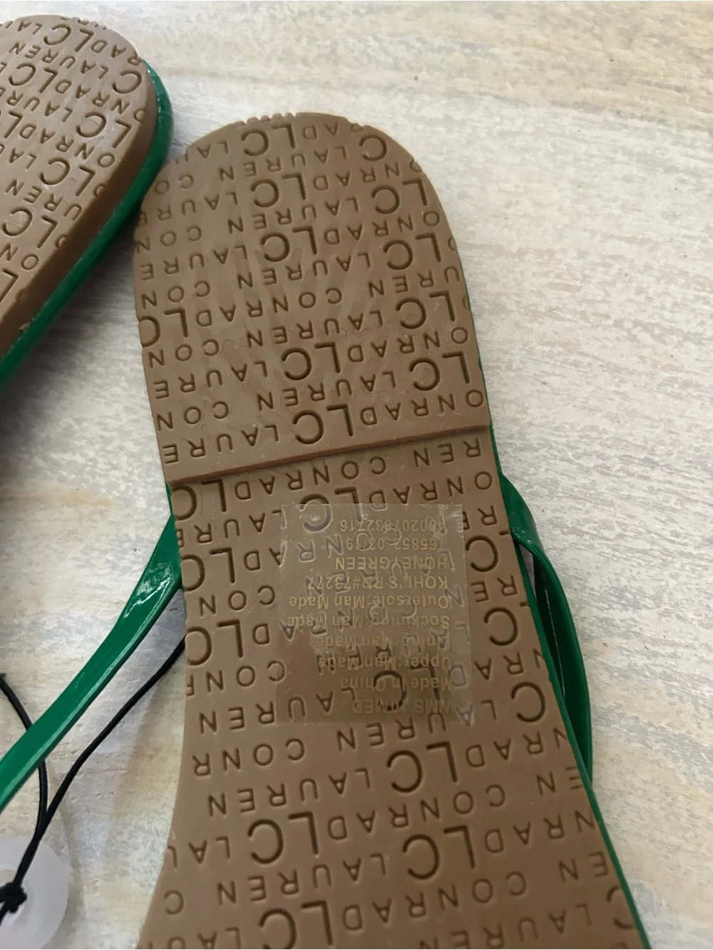 NWT LC Lauren Conrad Green Thong Sandals 10 Style Honeygreen